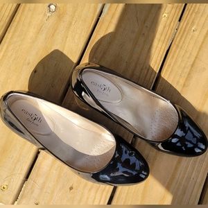 East 5th Women's Pumps sz 8 1/2